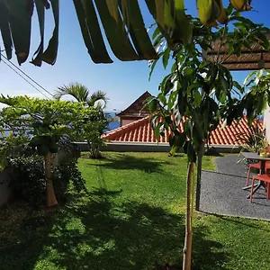 Apartment Casa Atlantico Tropischer Seitenflügel, Ribeira Brava